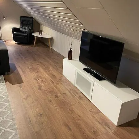 Apartment Pa Sor Tromsoya Tromso